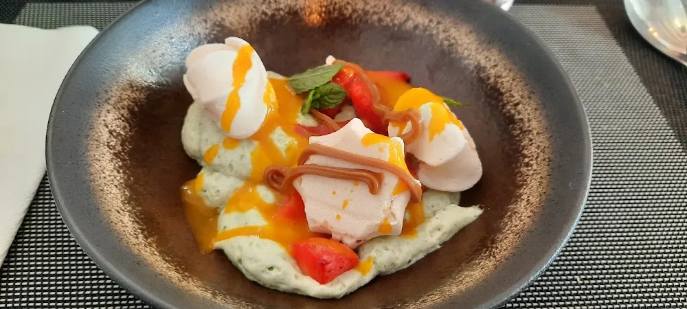 Pavlova Fraise Pistache